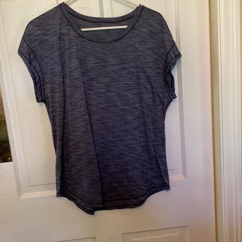 Comfortable dark gray-blue shirt from Lululemon